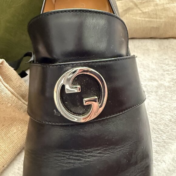 Men\'s Gucci Leather Loafer with Silver GG logo accent main image 7